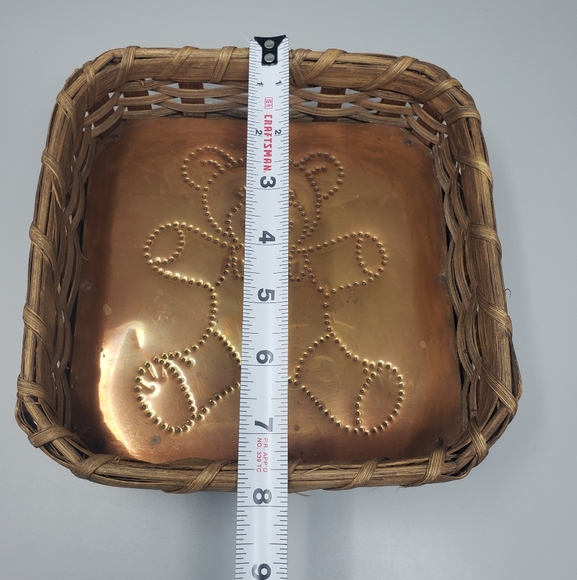 Handmade Woven Basket With Copper Bottom - Picture 9 of 11
